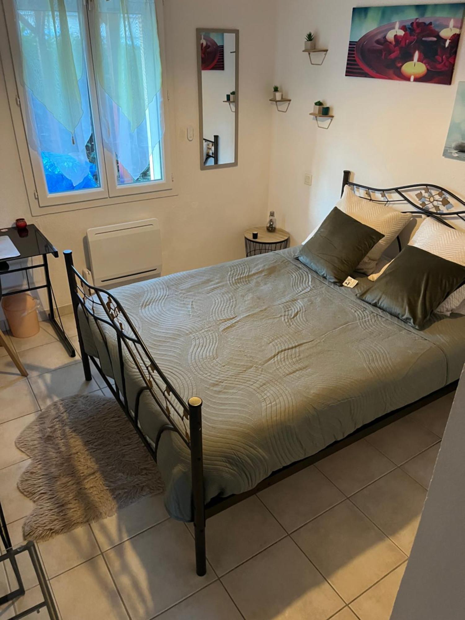 Chambre Zen Saint-Medard-de-Guizieres Eksteriør billede